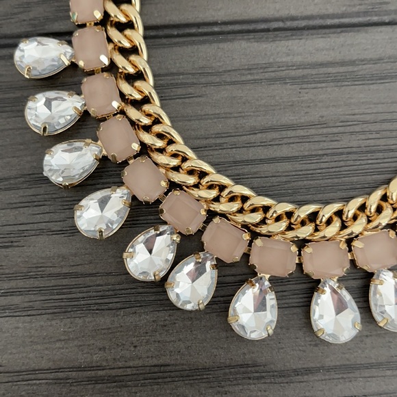 Statement Necklace - Picture 3 of 4